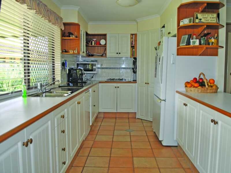 9 Cedar Court, Palm Beach QLD 4221