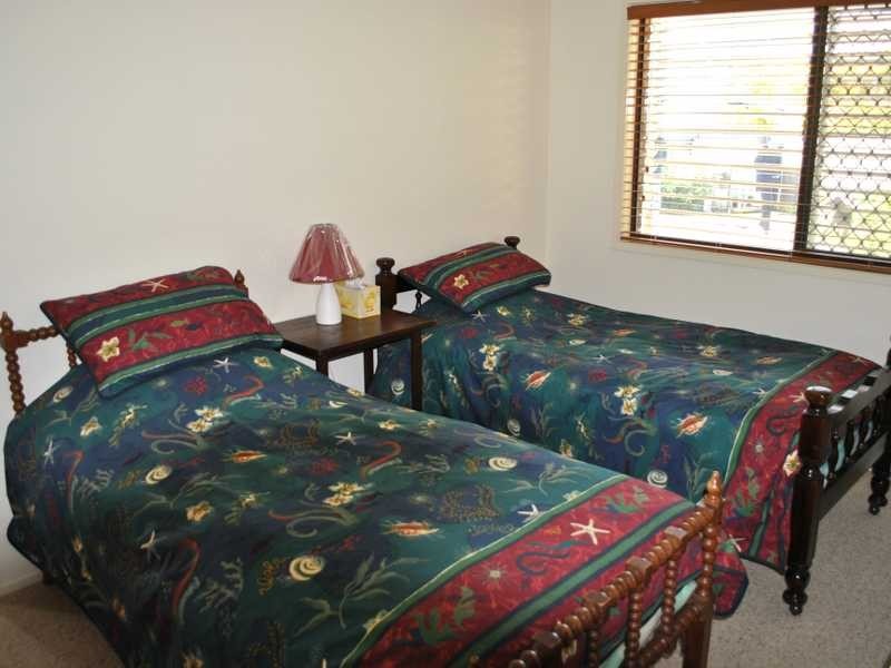 9 Cedar Court, Palm Beach QLD 4221