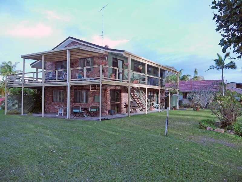 24 Keel Court, Currumbin Waters QLD 4223