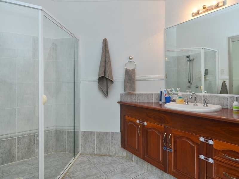 26 Hoffschildt Drive, Currumbin Waters QLD 4223