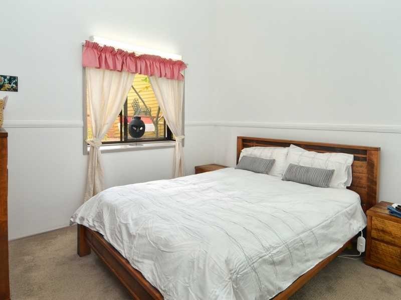 26 Hoffschildt Drive, Currumbin Waters QLD 4223