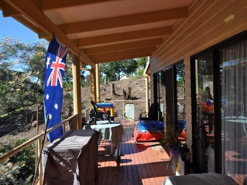 148 KP McGrath Drive, Elanora QLD 4221