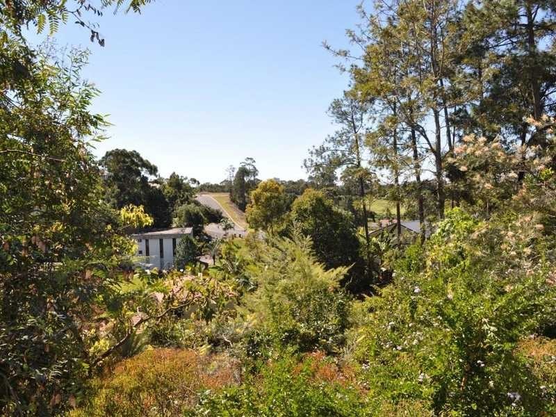 148 KP McGrath Drive, Elanora QLD 4221