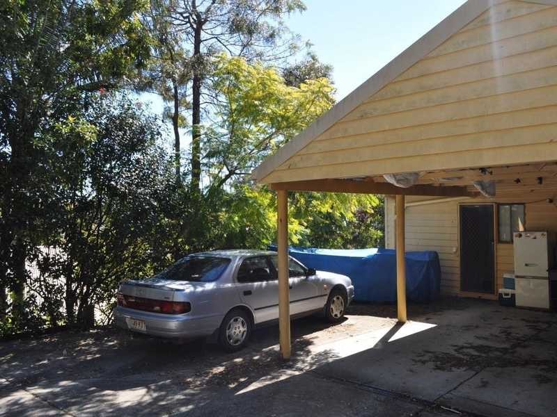 148 KP McGrath Drive, Elanora QLD 4221