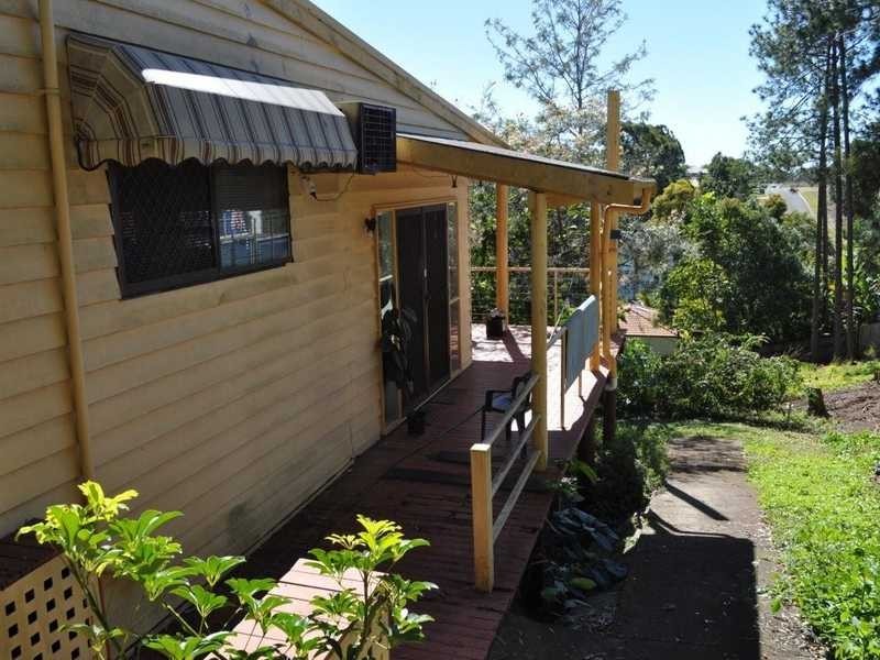 148 KP McGrath Drive, Elanora QLD 4221