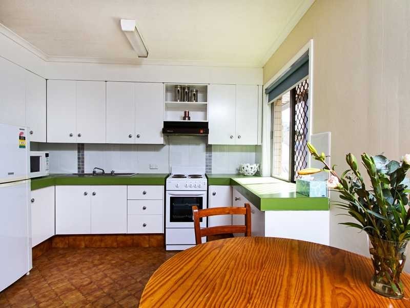 2/993 Gold Coast Highway, Palm Beach QLD 4221