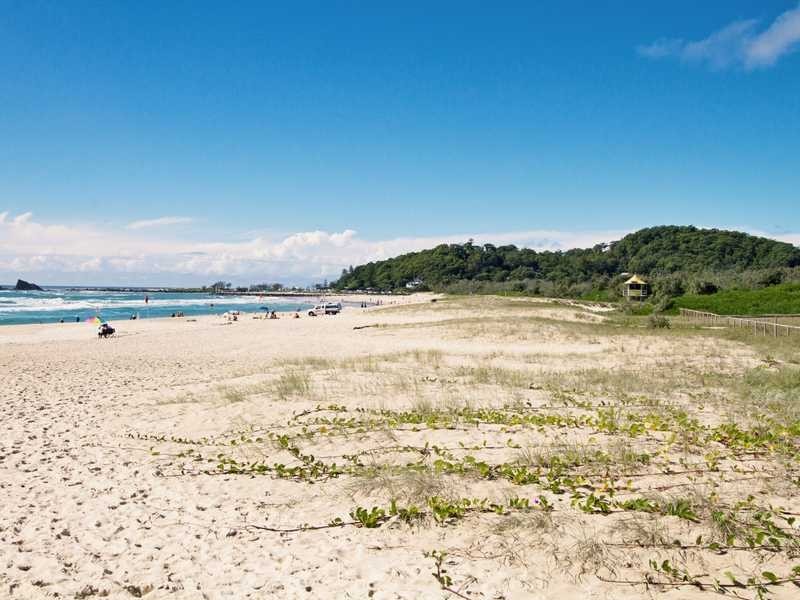 2/993 Gold Coast Highway, Palm Beach QLD 4221