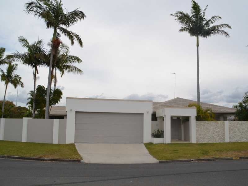 54 Melaleuca Drive, Palm Beach QLD 4221