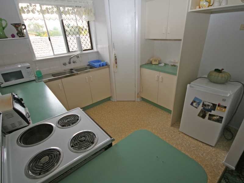 19 Amboina Avenue, Palm Beach QLD 4221