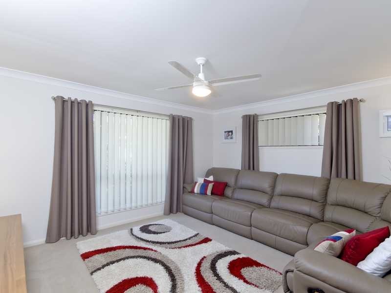 6 Neeson Place, Currumbin Waters QLD 4223