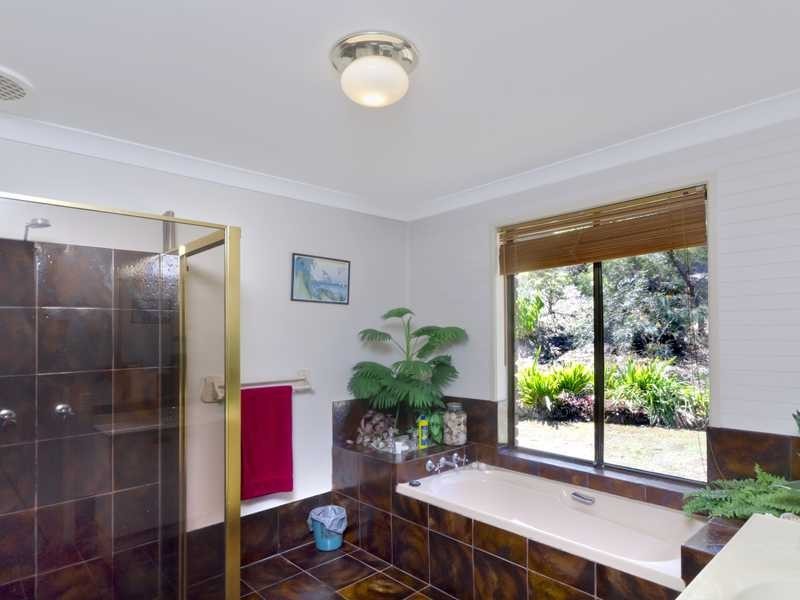 36 Bradman Drive, Currumbin Valley QLD 4223