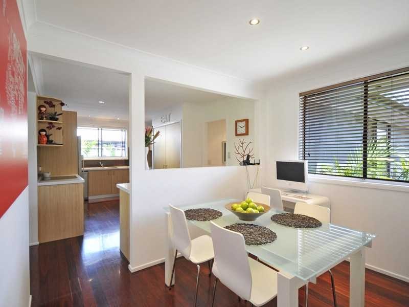 16 Satinwood Place, Palm Beach QLD 4221