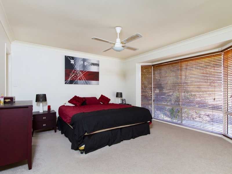 54 Forest Drive, Elanora QLD 4221