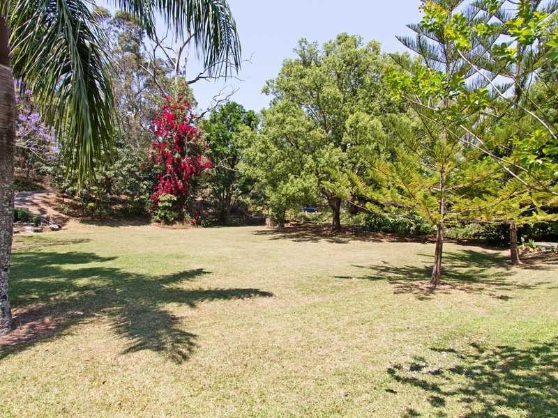 82 Coorabin Court, Tallebudgera QLD 4228
