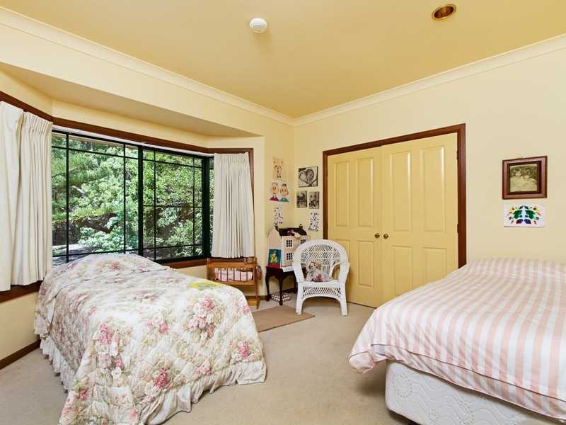 82 Coorabin Court, Tallebudgera QLD 4228