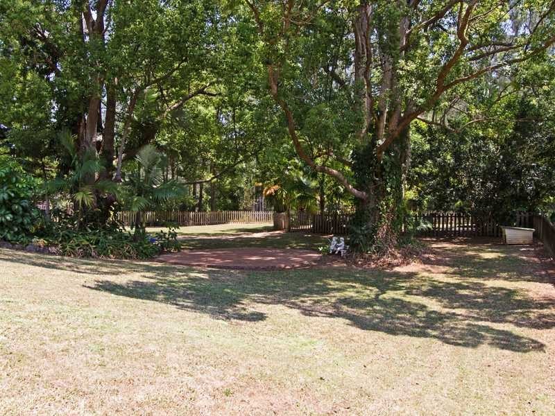 82 Coorabin Court, Tallebudgera QLD 4228