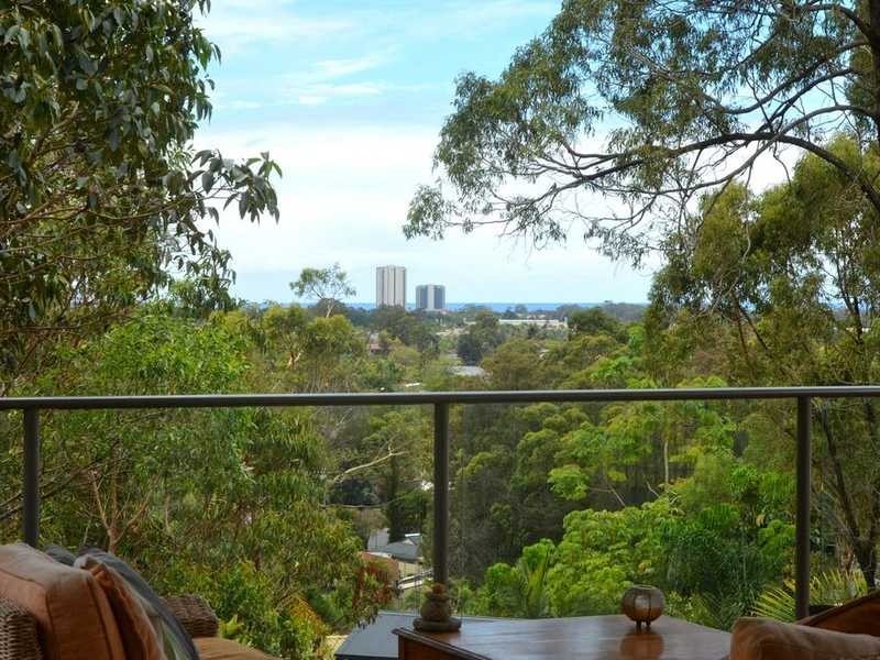 11 Hillier Street, Currumbin Waters QLD 4223