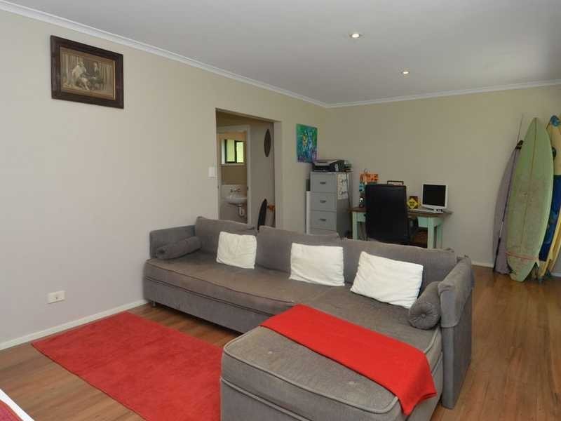 11 Hillier Street, Currumbin Waters QLD 4223