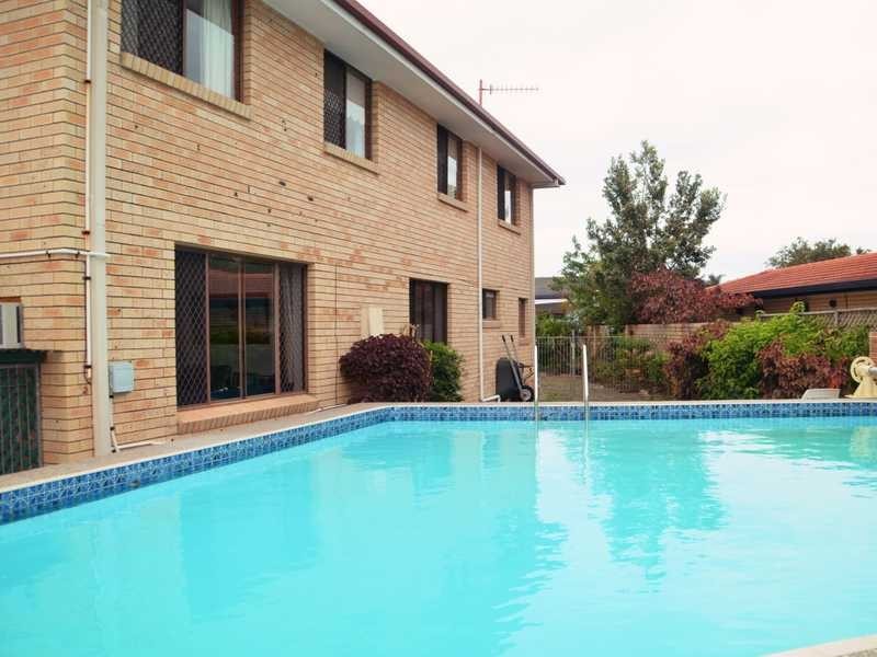 75 Parnki Parade, Palm Beach QLD 4221