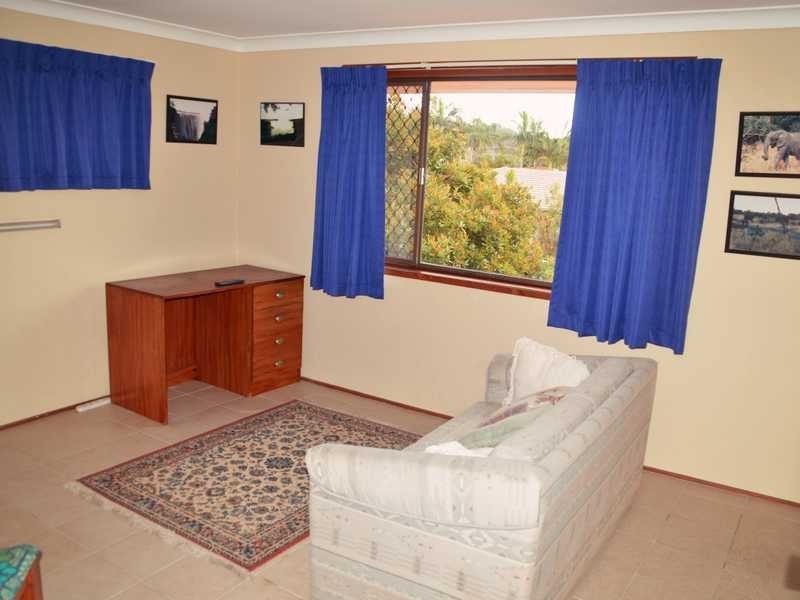 75 Parnki Parade, Palm Beach QLD 4221
