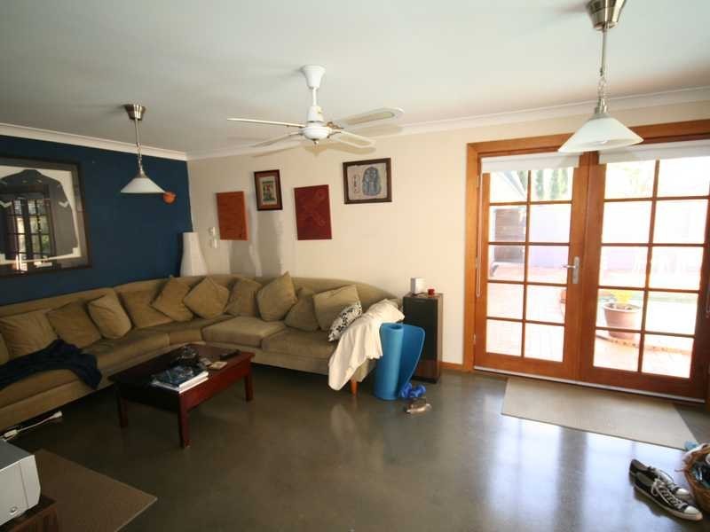 4 Cedar Court, Palm Beach QLD 4221
