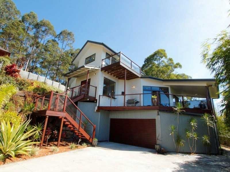 13 Border Drive, Currumbin Waters QLD 4223