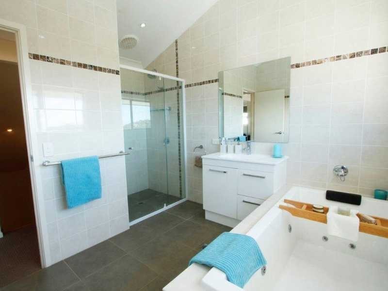 13 Border Drive, Currumbin Waters QLD 4223