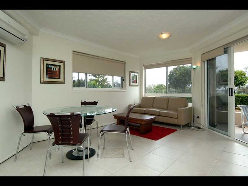 1/80 Pacific Parade, Bilinga QLD 4225