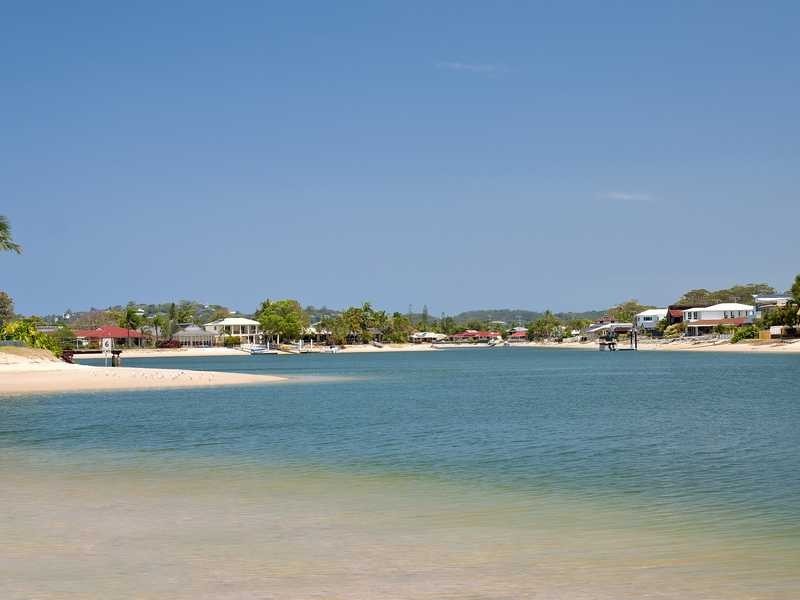 29 Dolphin Court, Palm Beach QLD 4221