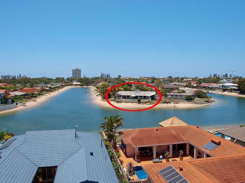 29 Dolphin Court, Palm Beach QLD 4221