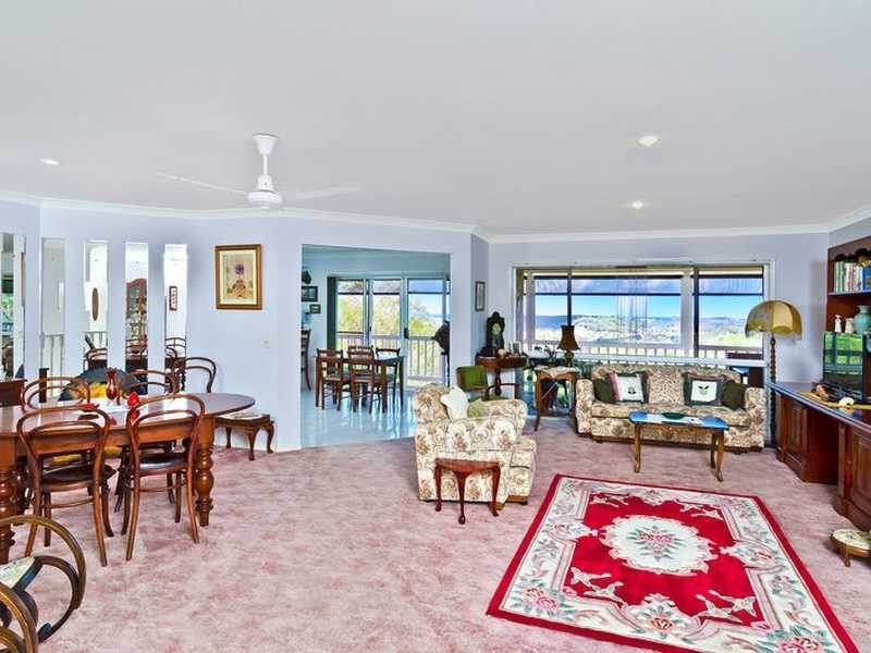 190 Simpsons Road, Currumbin Waters QLD 4223