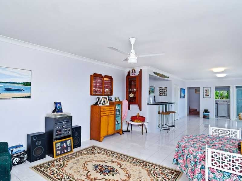 190 Simpsons Road, Currumbin Waters QLD 4223