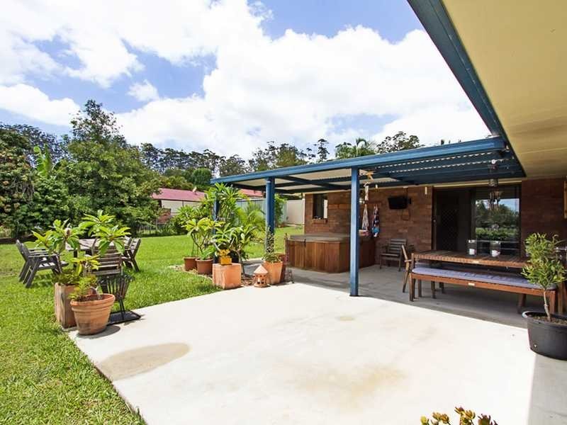 6 Sawtell Drive, Currumbin Waters QLD 4223