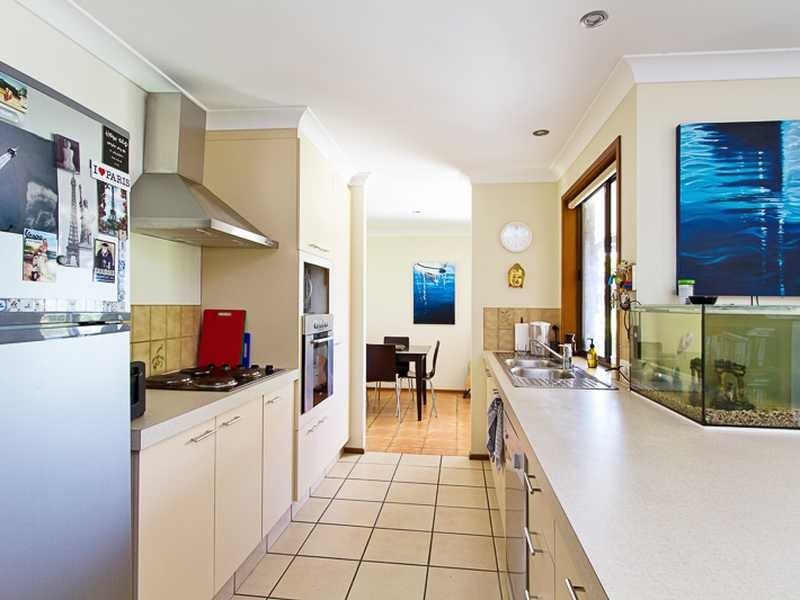 6 Sawtell Drive, Currumbin Waters QLD 4223