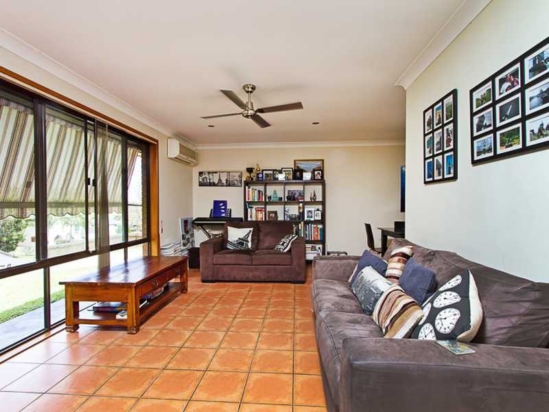 6 Sawtell Drive, Currumbin Waters QLD 4223
