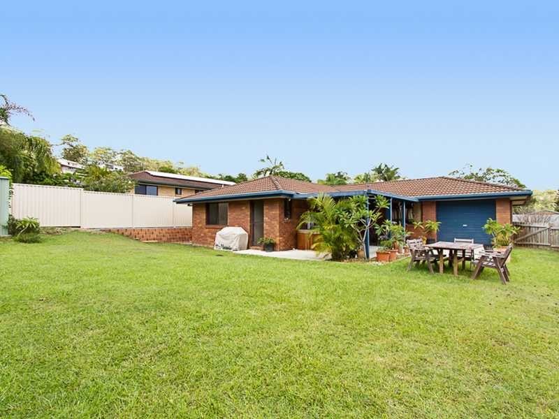 6 Sawtell Drive, Currumbin Waters QLD 4223