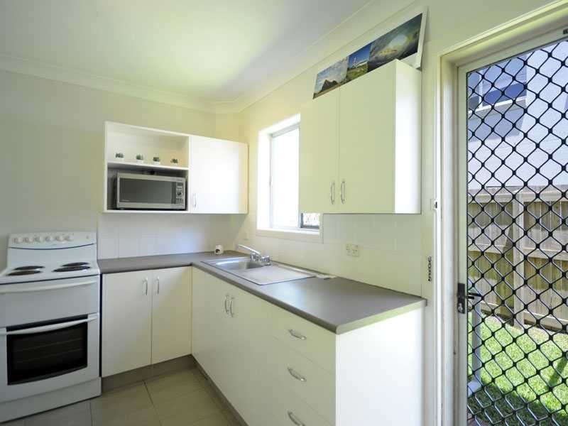 4/58 Sarawak Avenue, Palm Beach QLD 4221