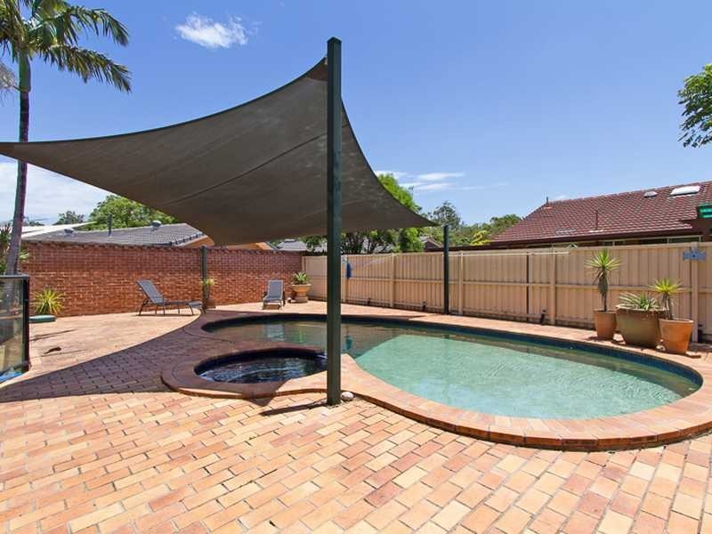 237 Mallawa Drive, Palm Beach QLD 4221