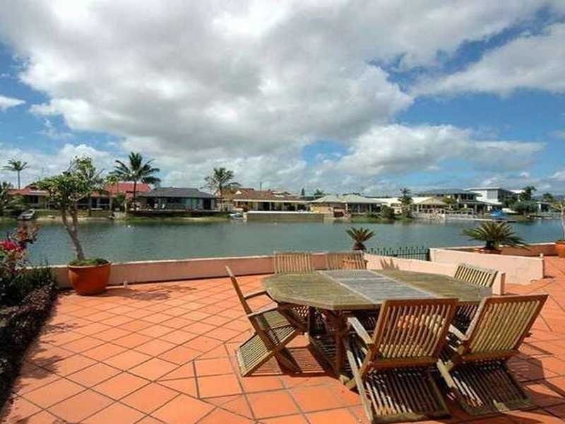 22 Marlin Court, Palm Beach QLD 4221