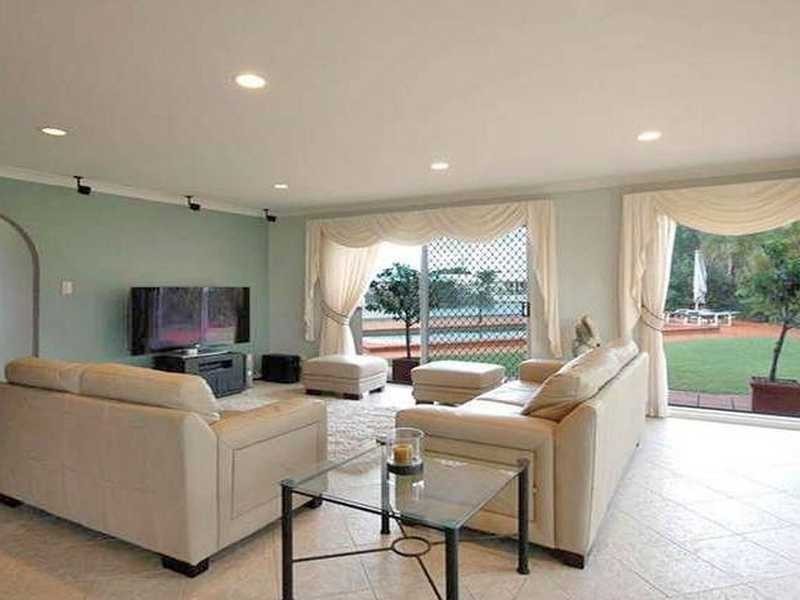 22 Marlin Court, Palm Beach QLD 4221