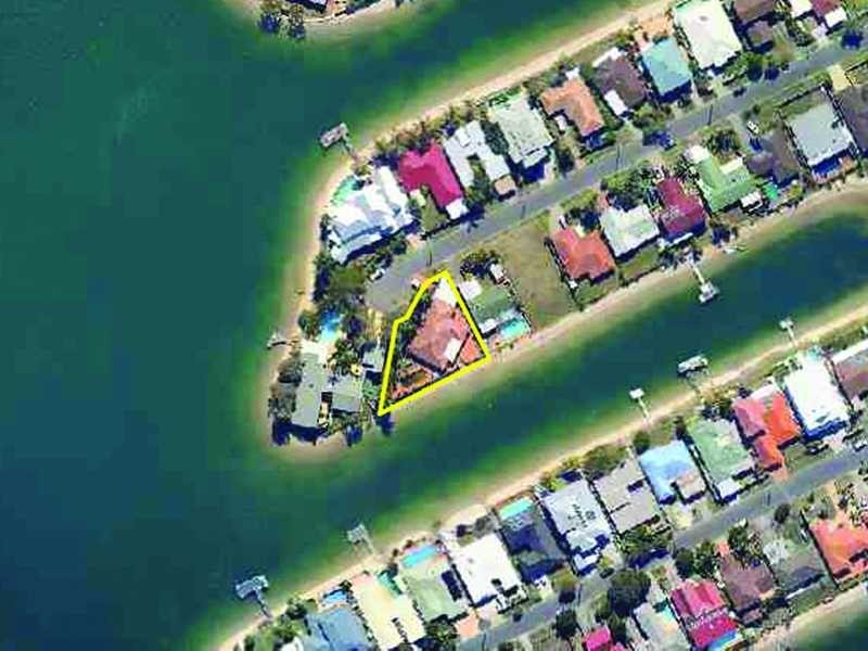 22 Marlin Court, Palm Beach QLD 4221