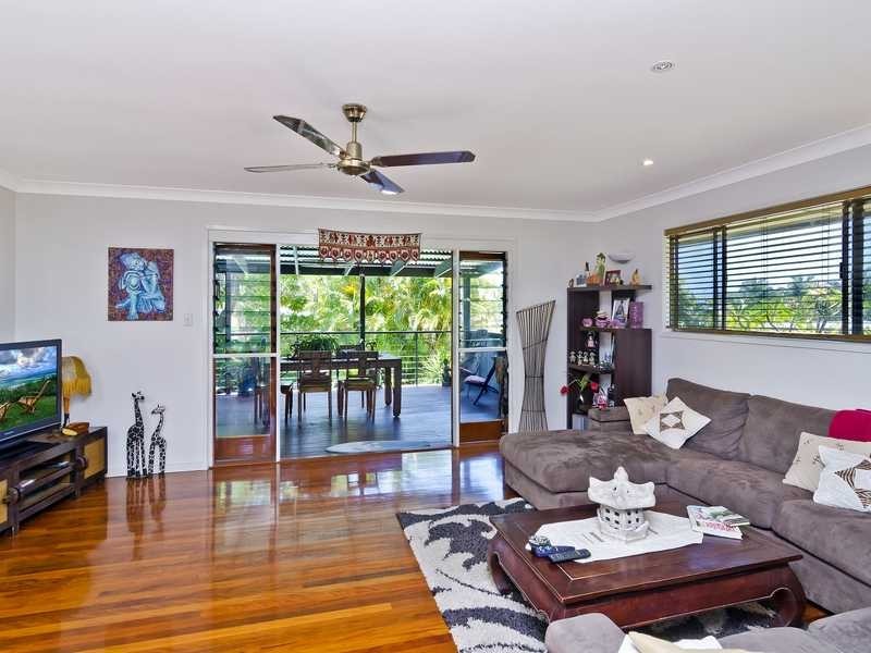 19 Westview Road, Currumbin QLD 4223