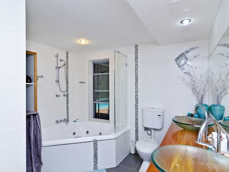 19 Westview Road, Currumbin QLD 4223