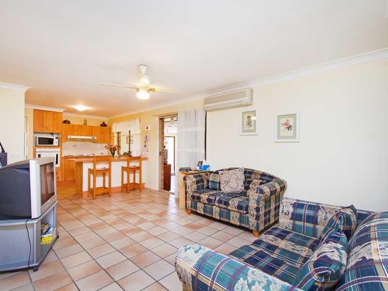 12 Bronhill Street, Currumbin Waters QLD 4223