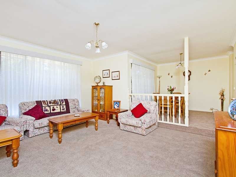 12 Bronhill Street, Currumbin Waters QLD 4223