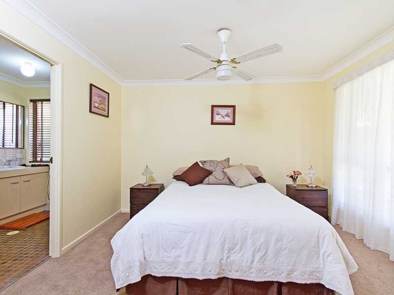 12 Bronhill Street, Currumbin Waters QLD 4223