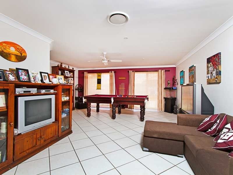 62 Baekea Drive, Elanora QLD 4221