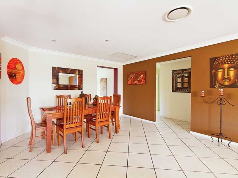 62 Baekea Drive, Elanora QLD 4221
