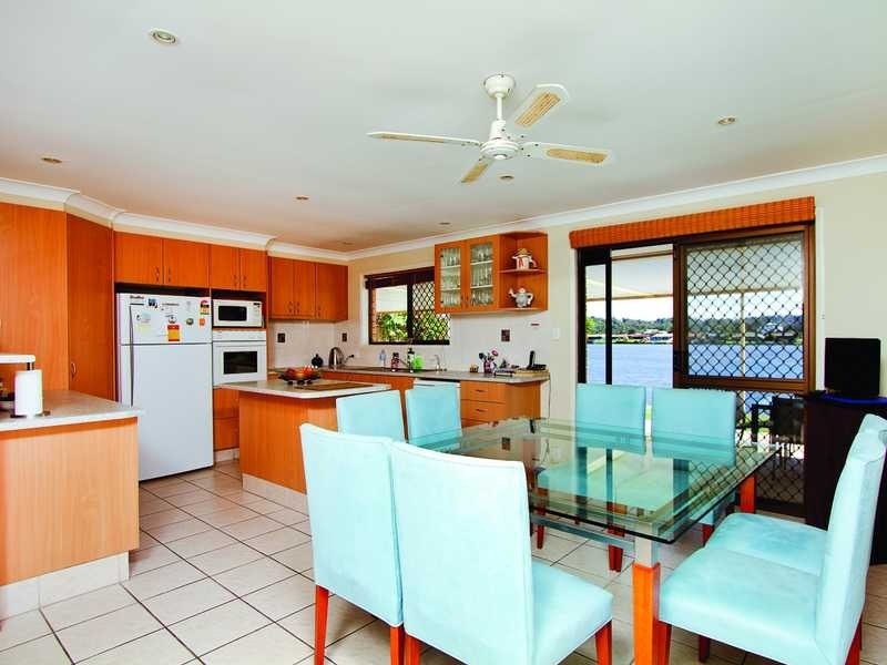 43 Ironbark Street, Elanora QLD 4221
