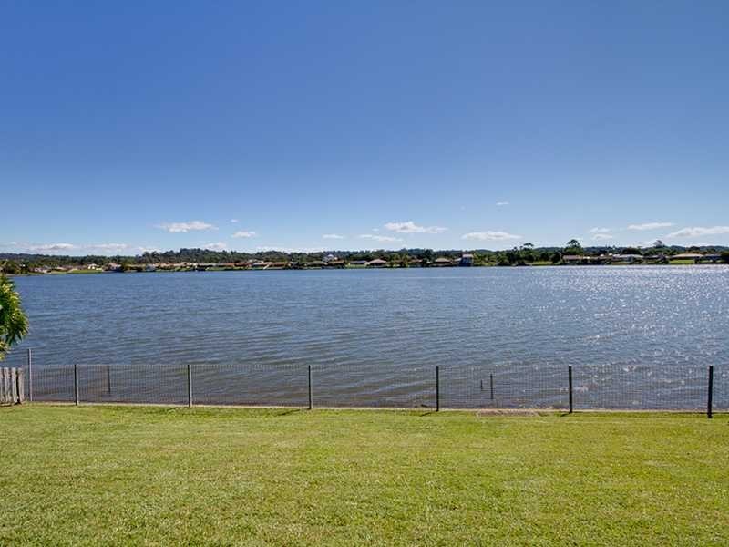43 Ironbark Street, Elanora QLD 4221